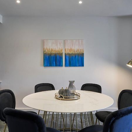 Chic N Bright 3Bd Apt With Hilton View Афины Экстерьер фото